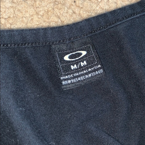 Oakley tank top - Picture 4 of 6
